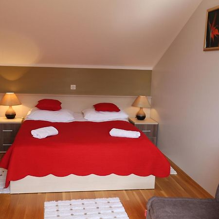 Apartments Lavica Beach Dumicic Podstrana Chambre photo