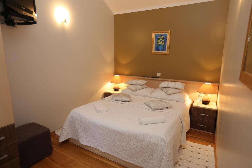Apartments Lavica Beach Dumicic Podstrana Chambre photo