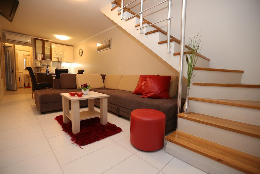 Apartments Lavica Beach Dumicic Podstrana Chambre photo